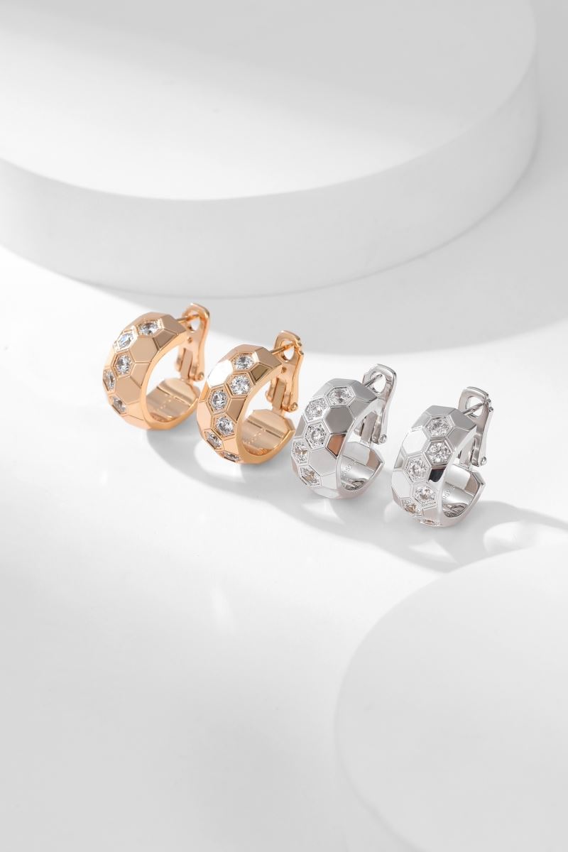 CHAUMET
